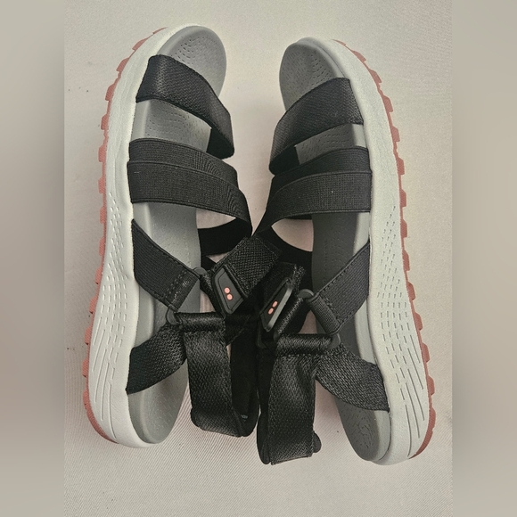 RYKA - SIZE 8M Black and Gray Athletic Sandals with Adjustable Straps - Picture 4 of 6